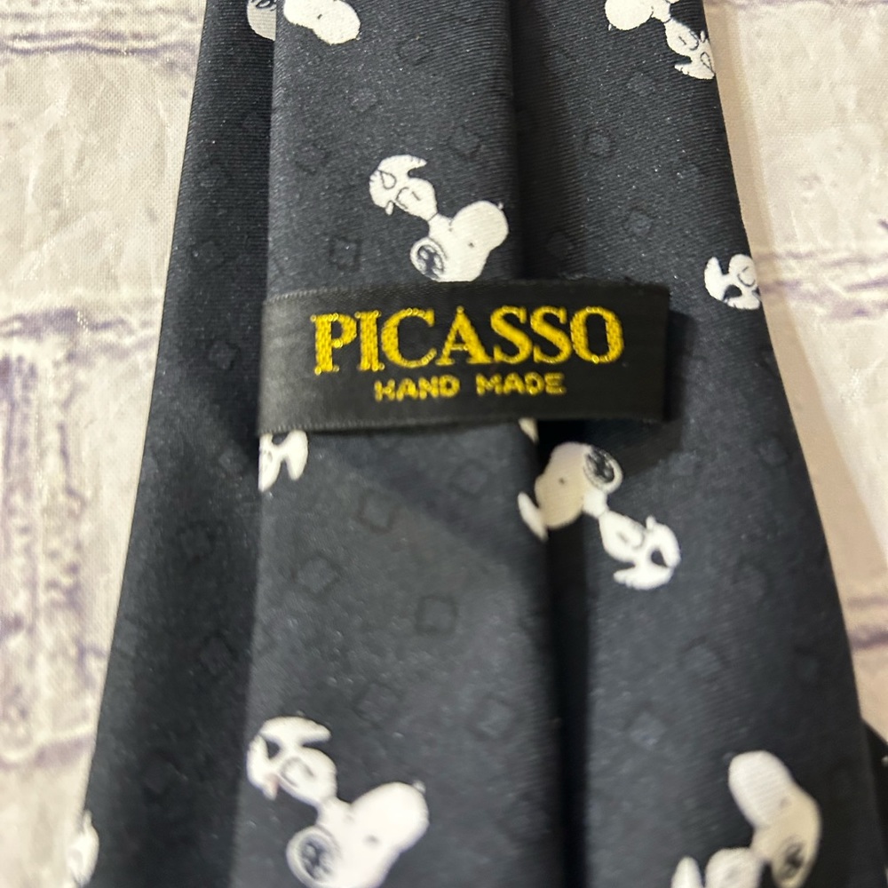 PICASSO HAND MADE BLACK WITH WHITE SNOPPY NOVELTY TIE - Picture 6 of 7